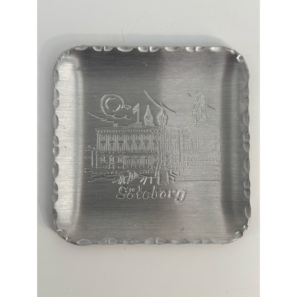 Vtg Embossed Aluminum Trinket Dish Samnanger Norwegian Handicraft Goteburg‎